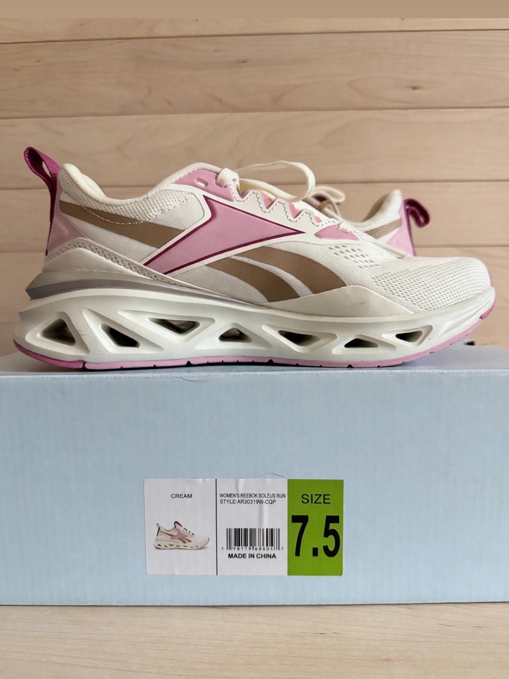 Reebok Cream and Pink Women's Athletic Sneakers 7.5